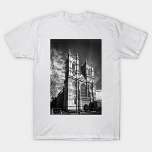 Westminster Abbey, London in monochrome T-Shirt